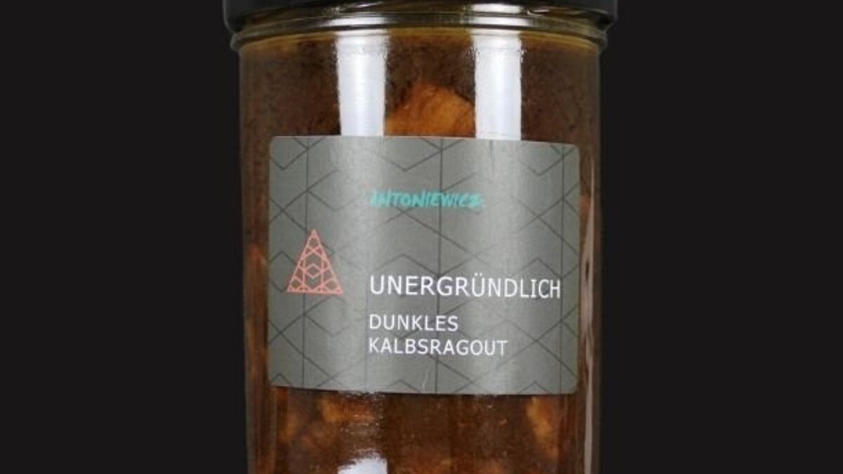 Dunkles Kalbsragout